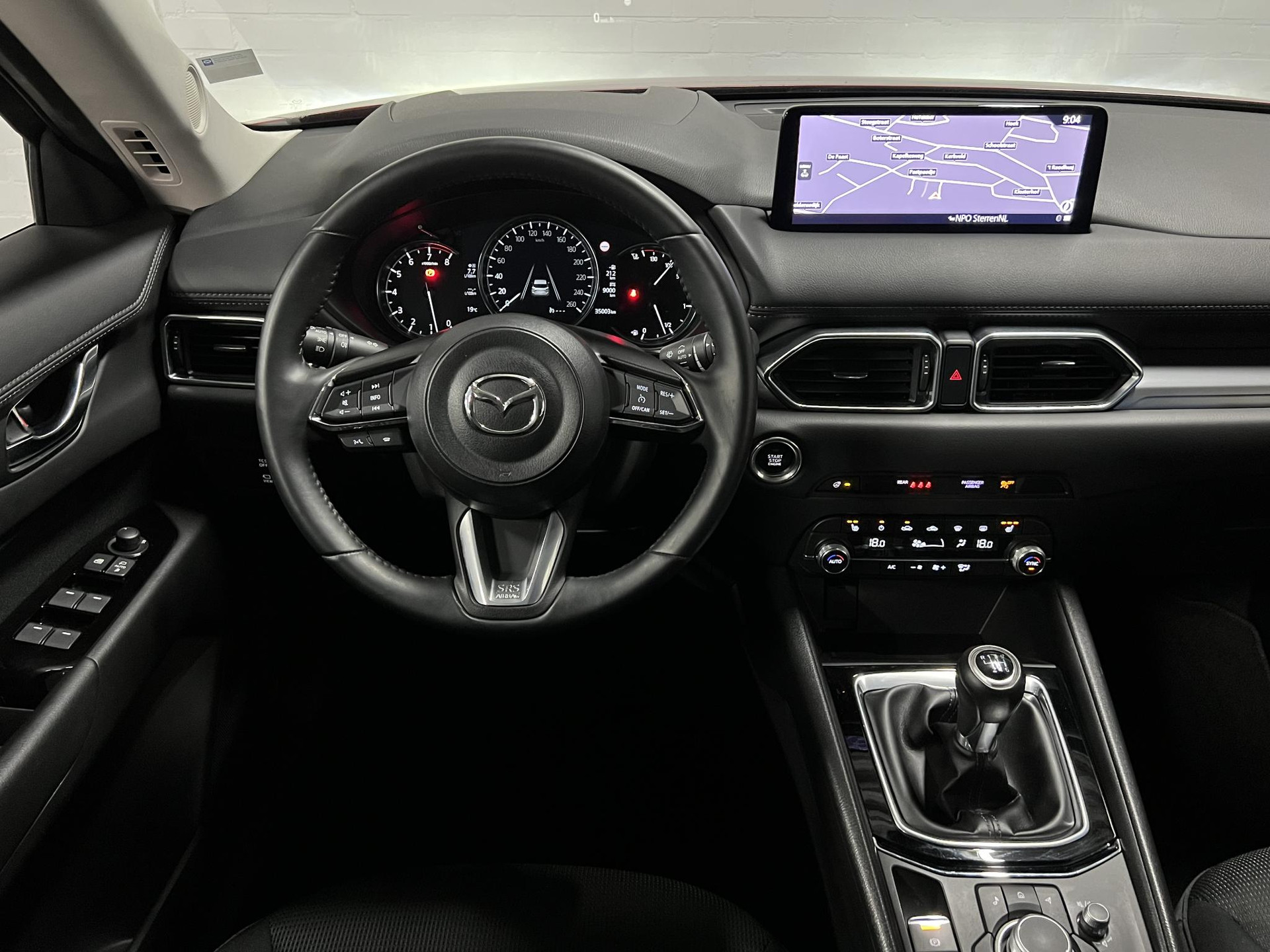 52980057-24.jpg